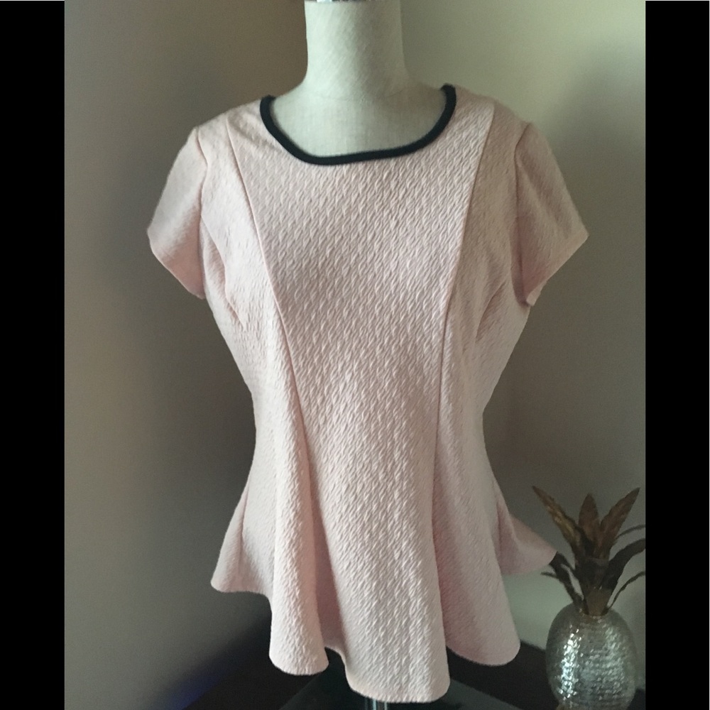 HP Peplum pink/black trim stretchy top sz Lg, 💗 - Picture 4 of 4